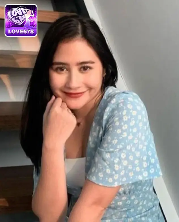 Prilly Latuconsina-gengtoto